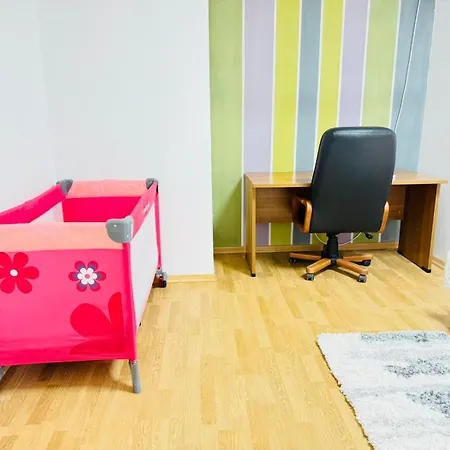 Family Nest - Two-bedroom In Centre By He-ra