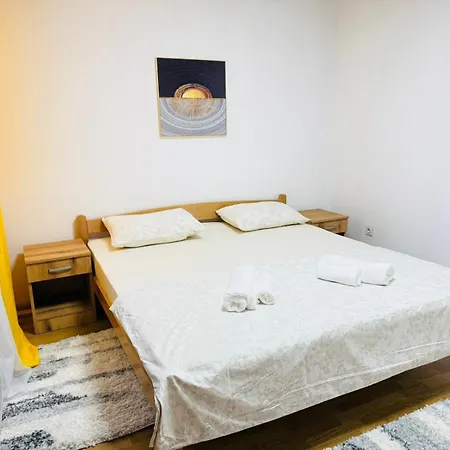 Family Nest - Two-bedroom In Centre By He-ra * Skopie